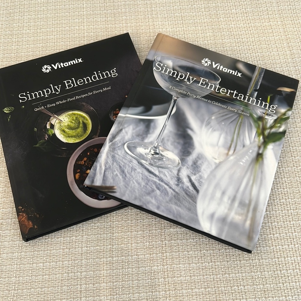 📖Vitamix📖Simply Blending and Simply Entertaining Books